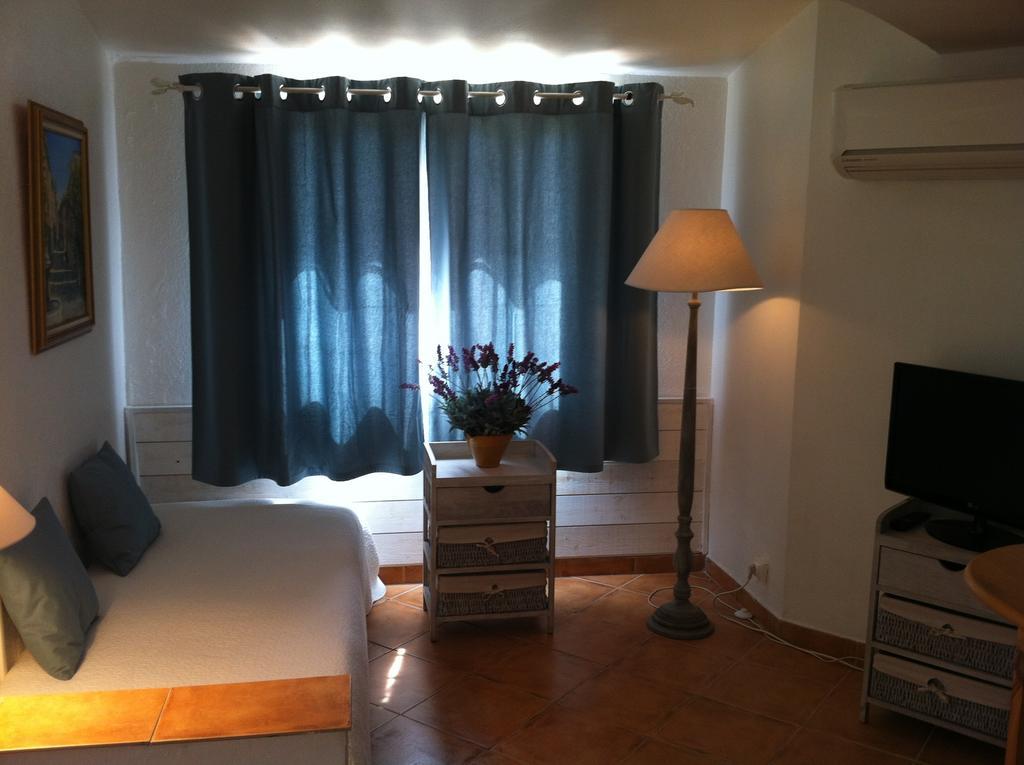 Villa Fabregas La Seyne-sur-Mer Bilik gambar